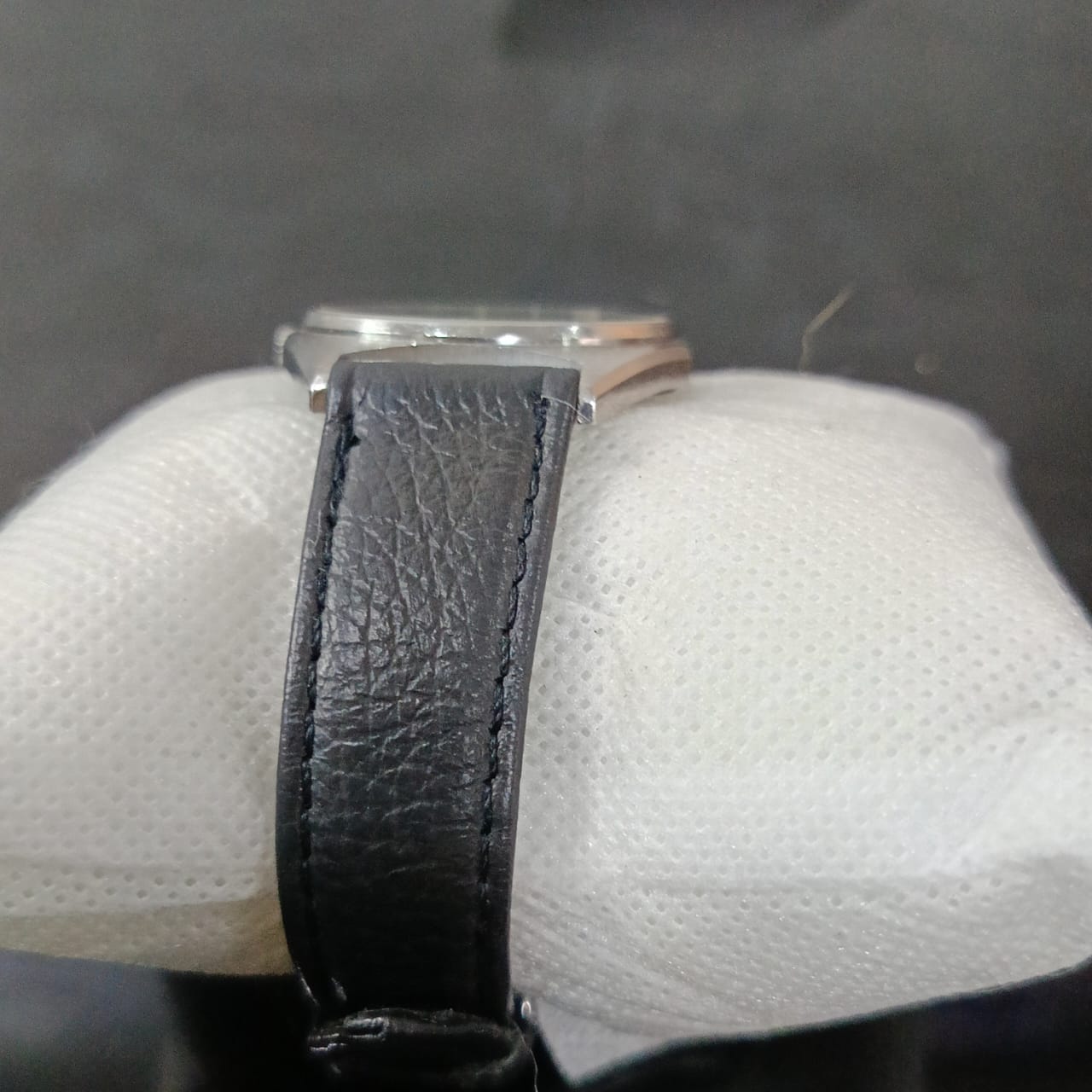 Montre certina Quartz original