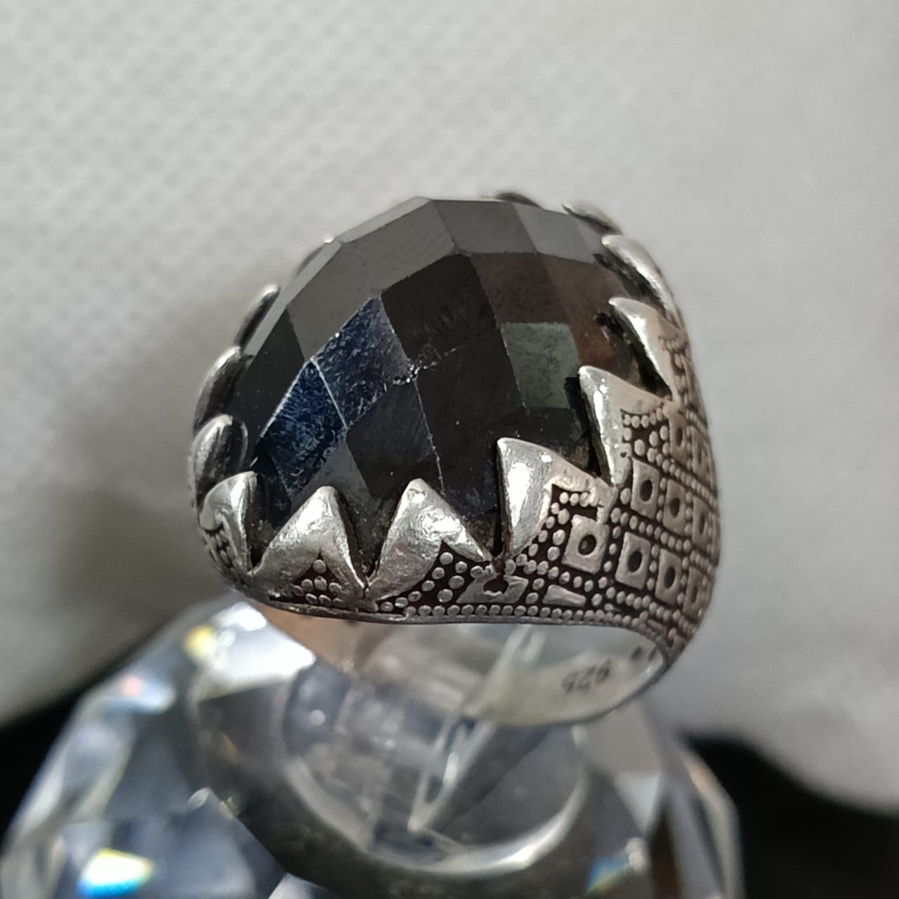 خاتم فضة بحجر أونيكس