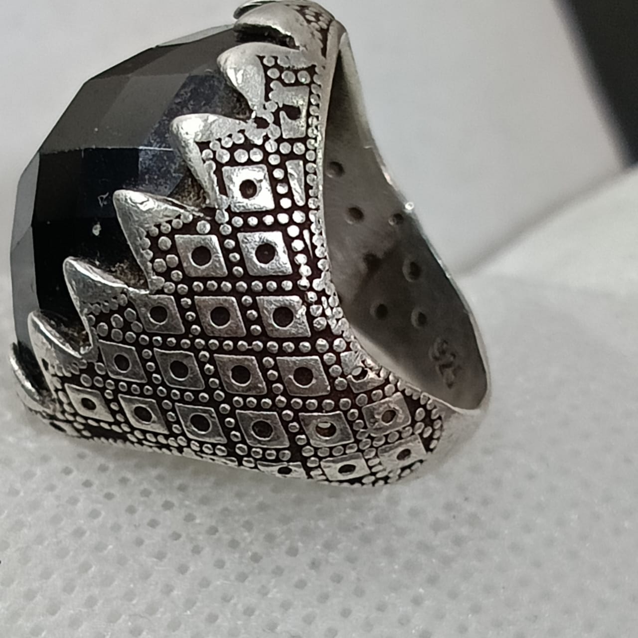 خاتم فضة بحجر أونيكس
