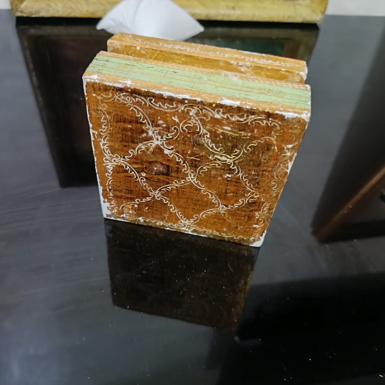 علبة مجوهرات تحفة خشب