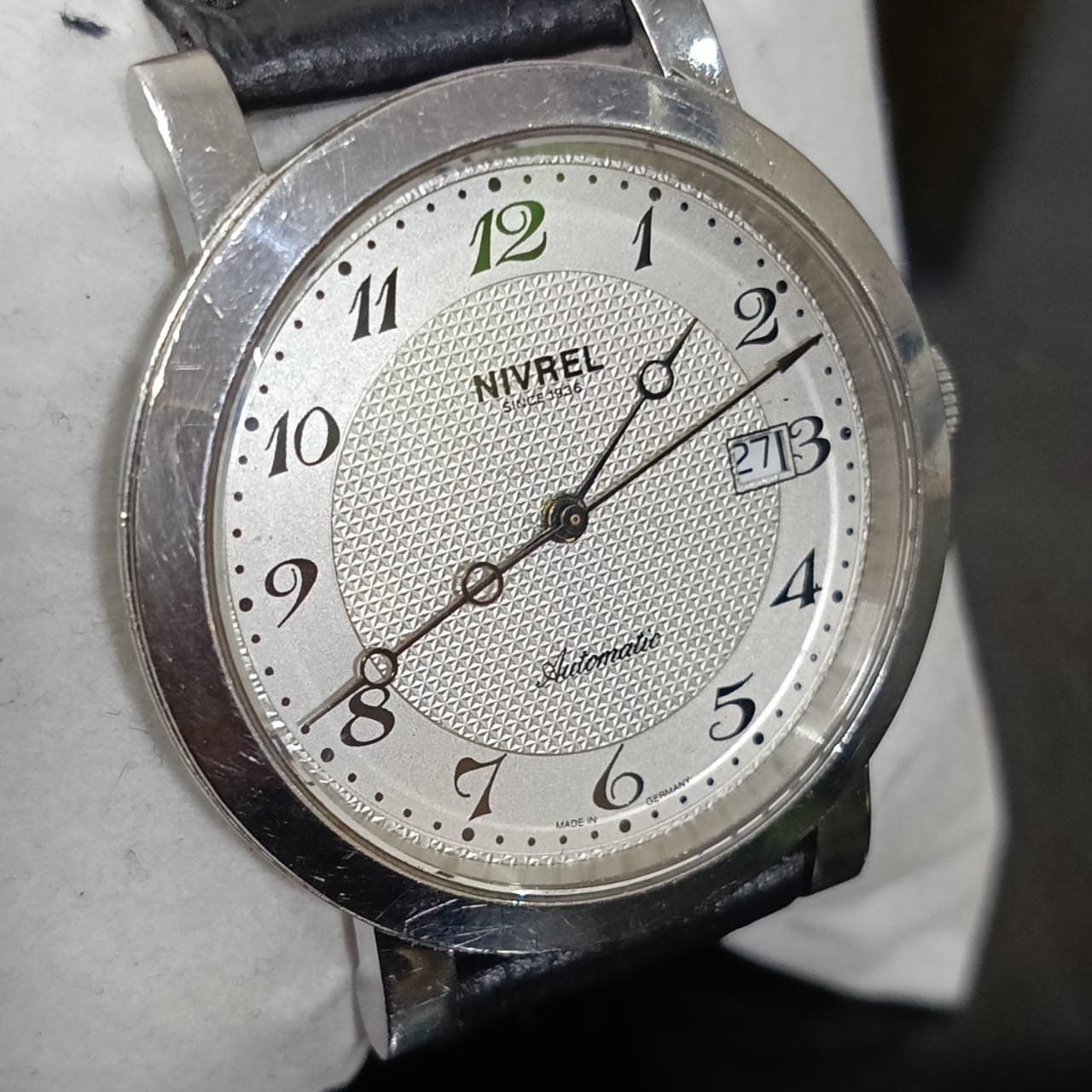 Montre nivrel automatique original