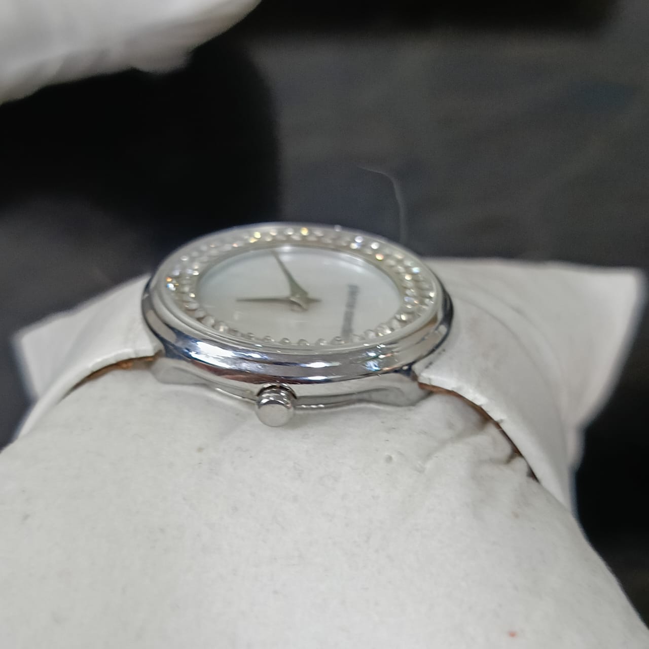 Montre pierre cardin femme original