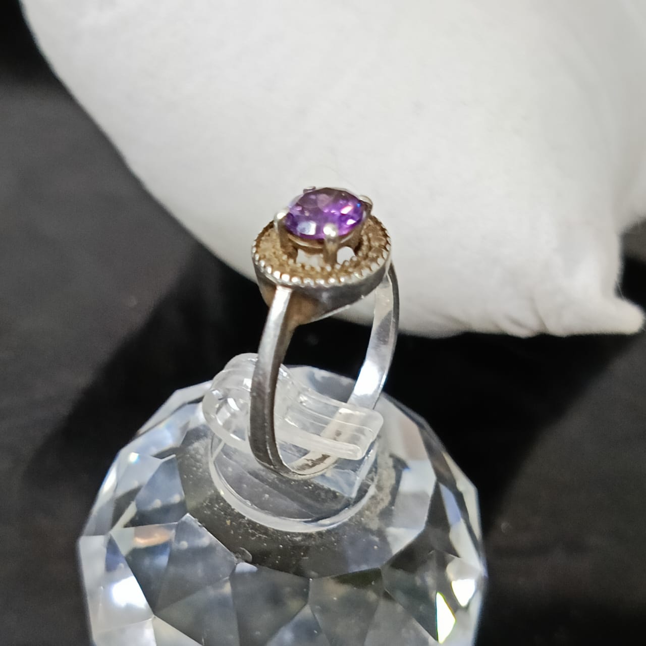 خاتم فضة نسائي بحجر امتيست