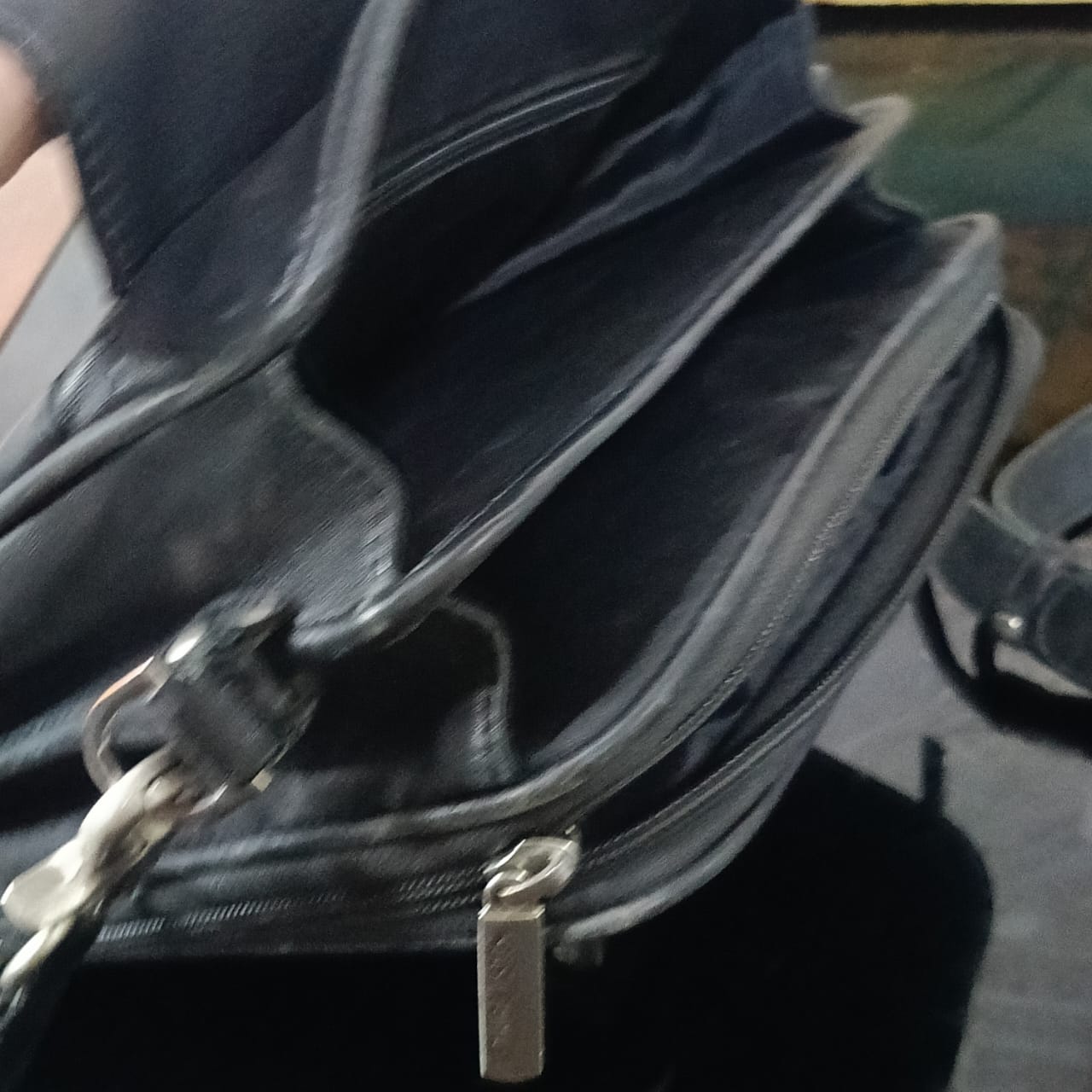 Sacoche Arthur aston en cuir vintage original