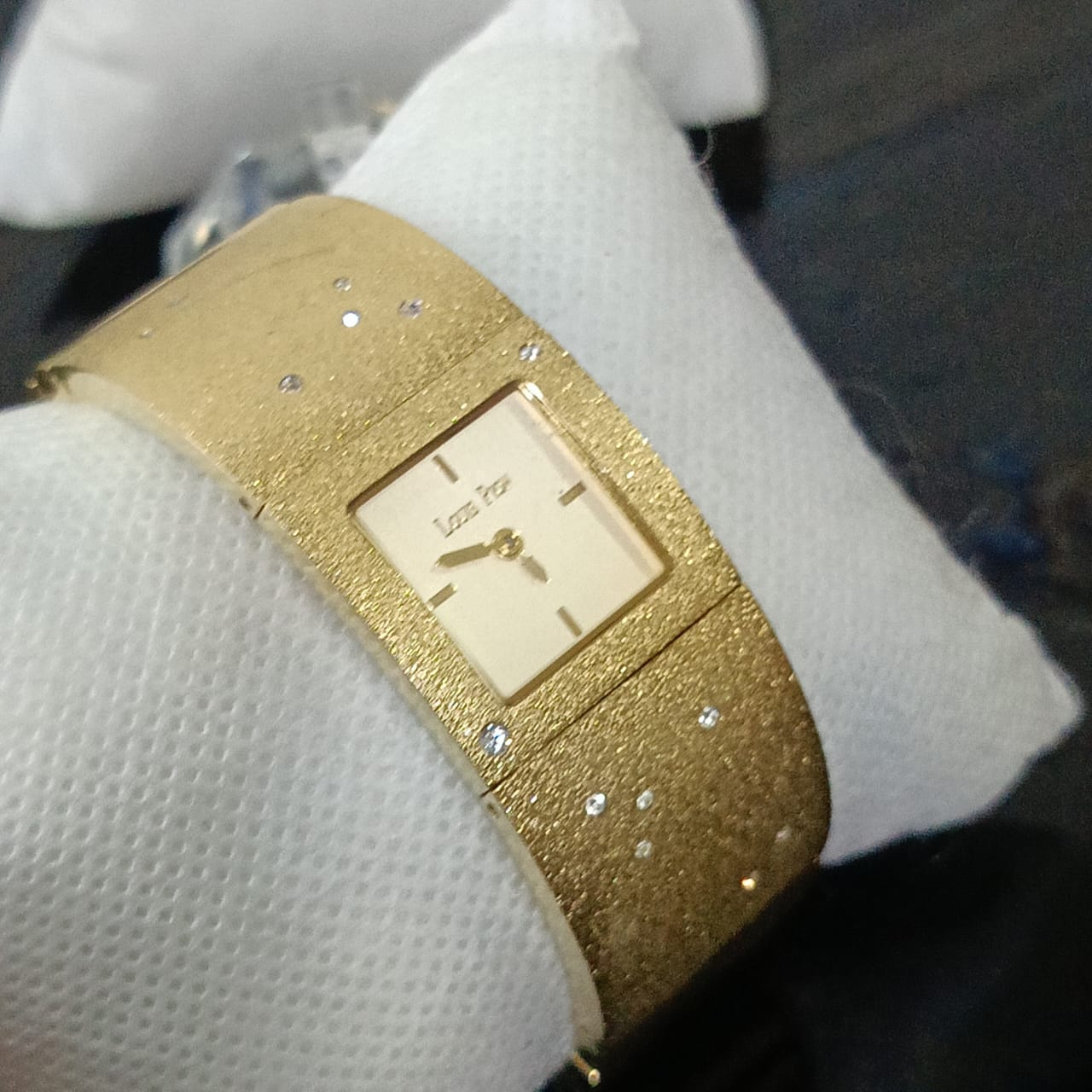 Montre louis poin Femme original plaqué or vintage Quartz 