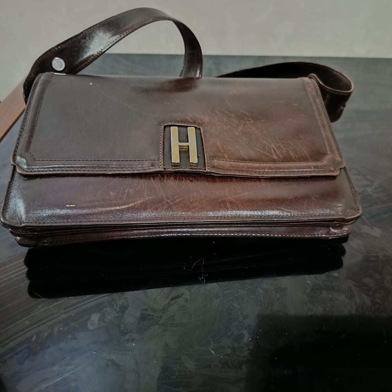 Sac en cuir vintage original