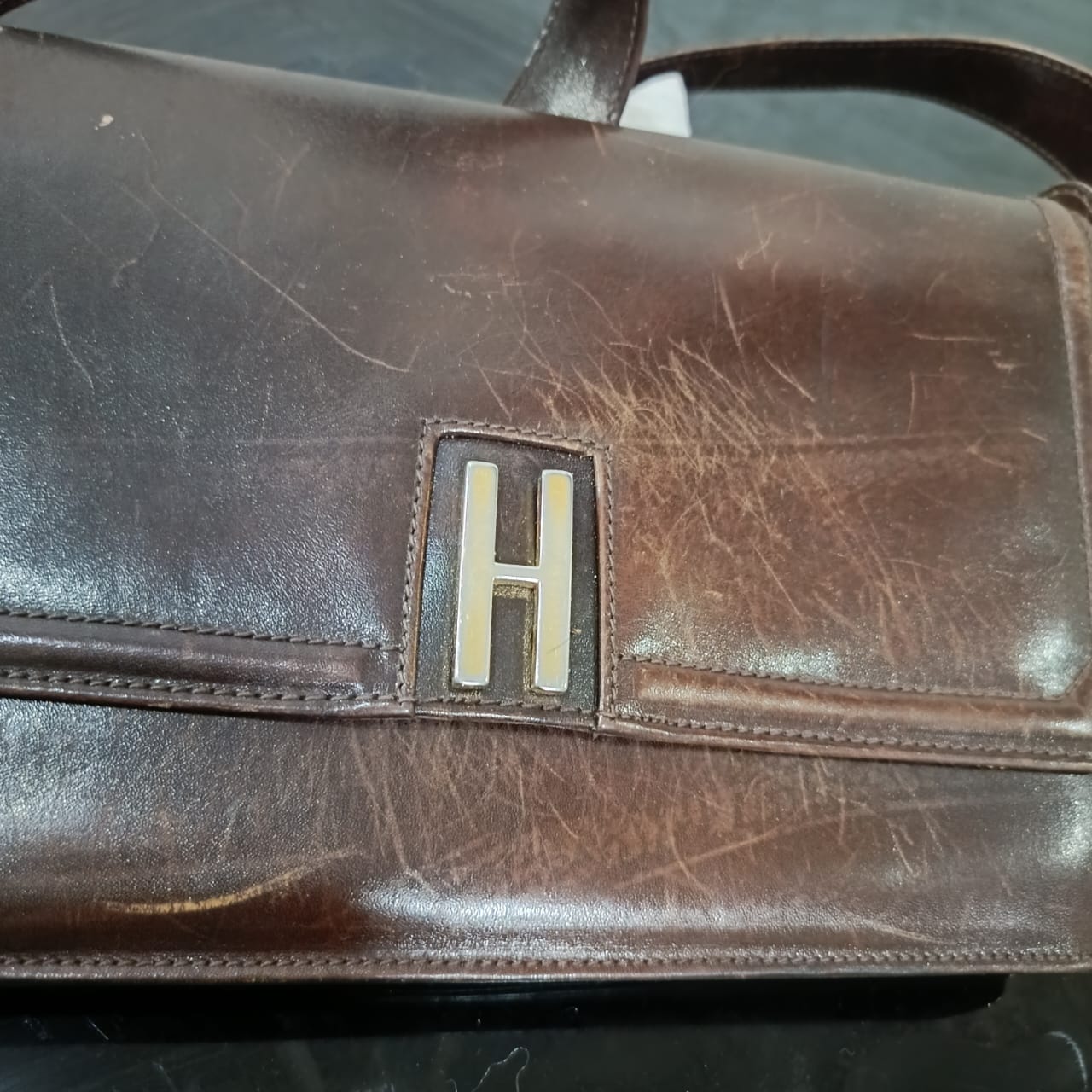 Sac en cuir vintage original