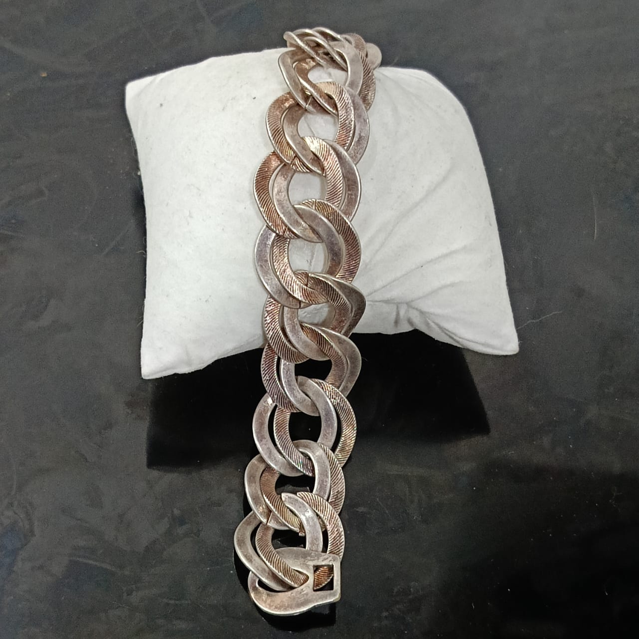 سوار فضة تحفة مظفر