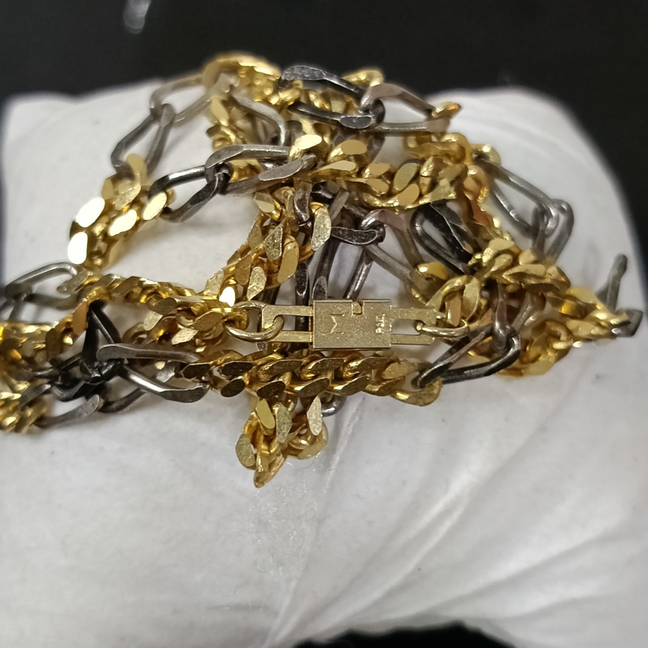 سلسلة بلاكي قديمة