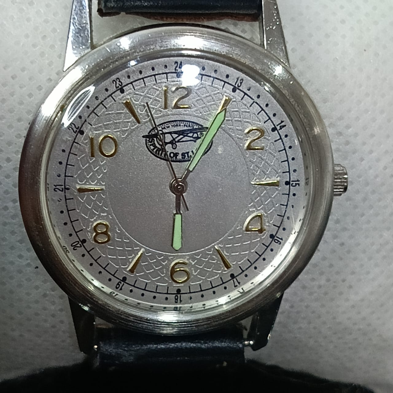 Montre rare Quartz original