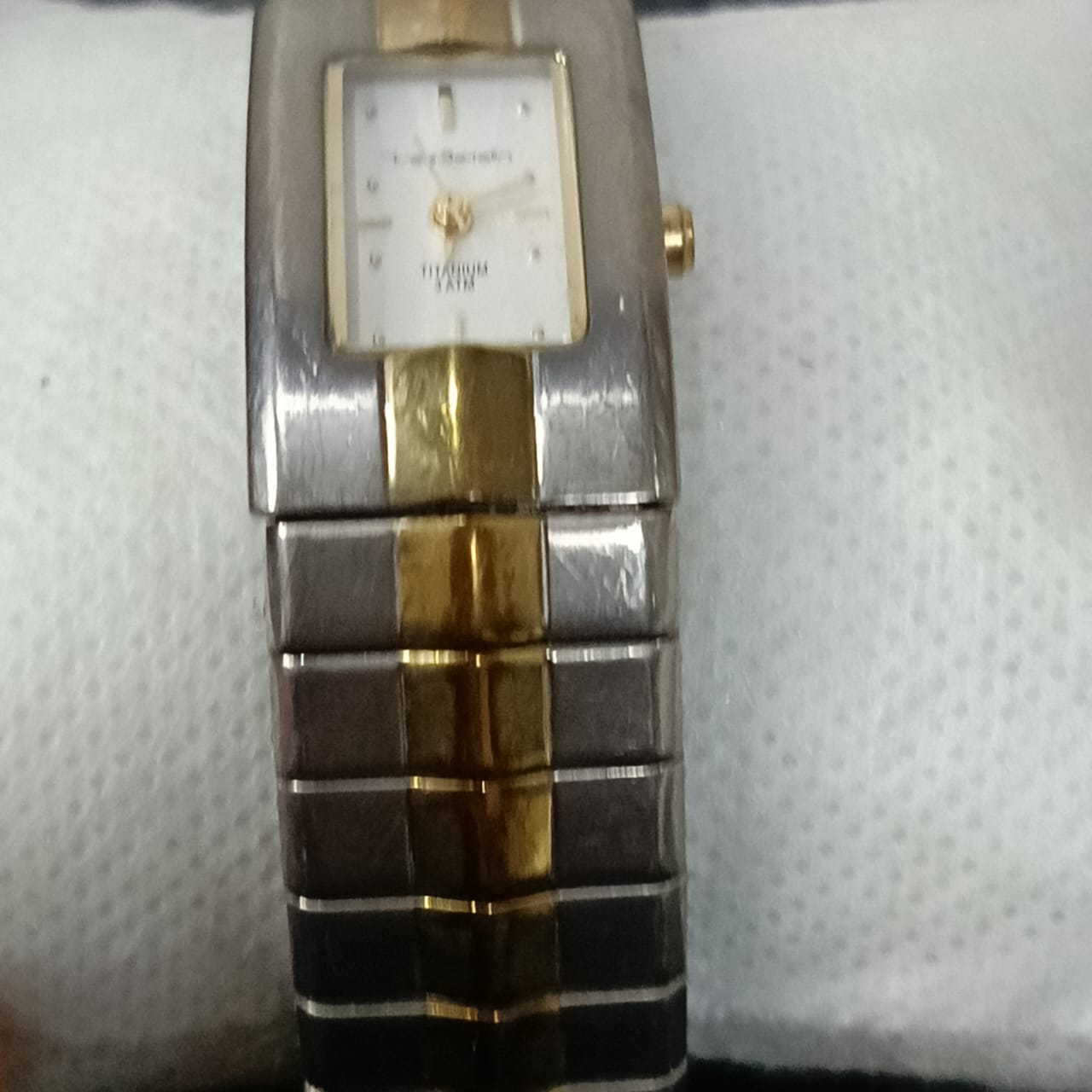 Montre quartz femme titanium