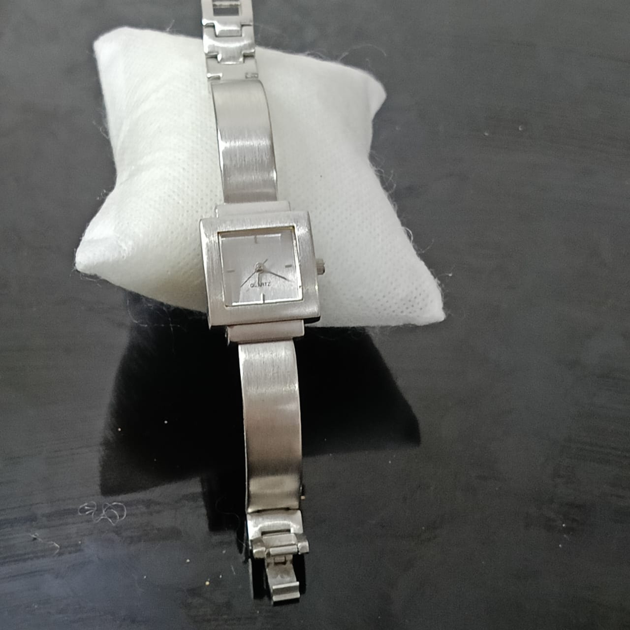 Montre quartz original femme titanium