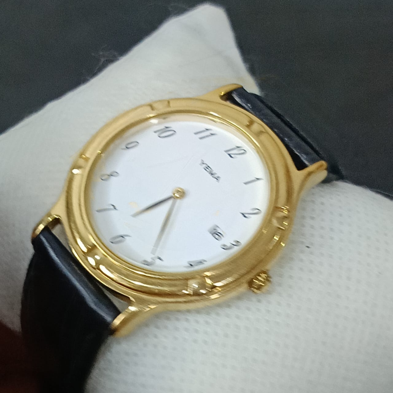 Montre yema plaqué or vintage original rare