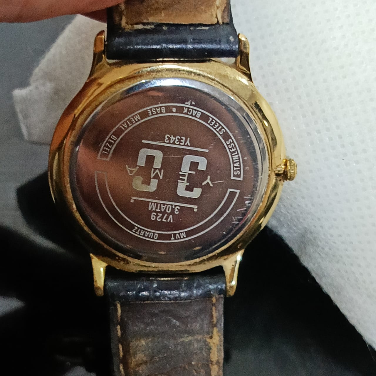 Montre yema plaqué or vintage original rare