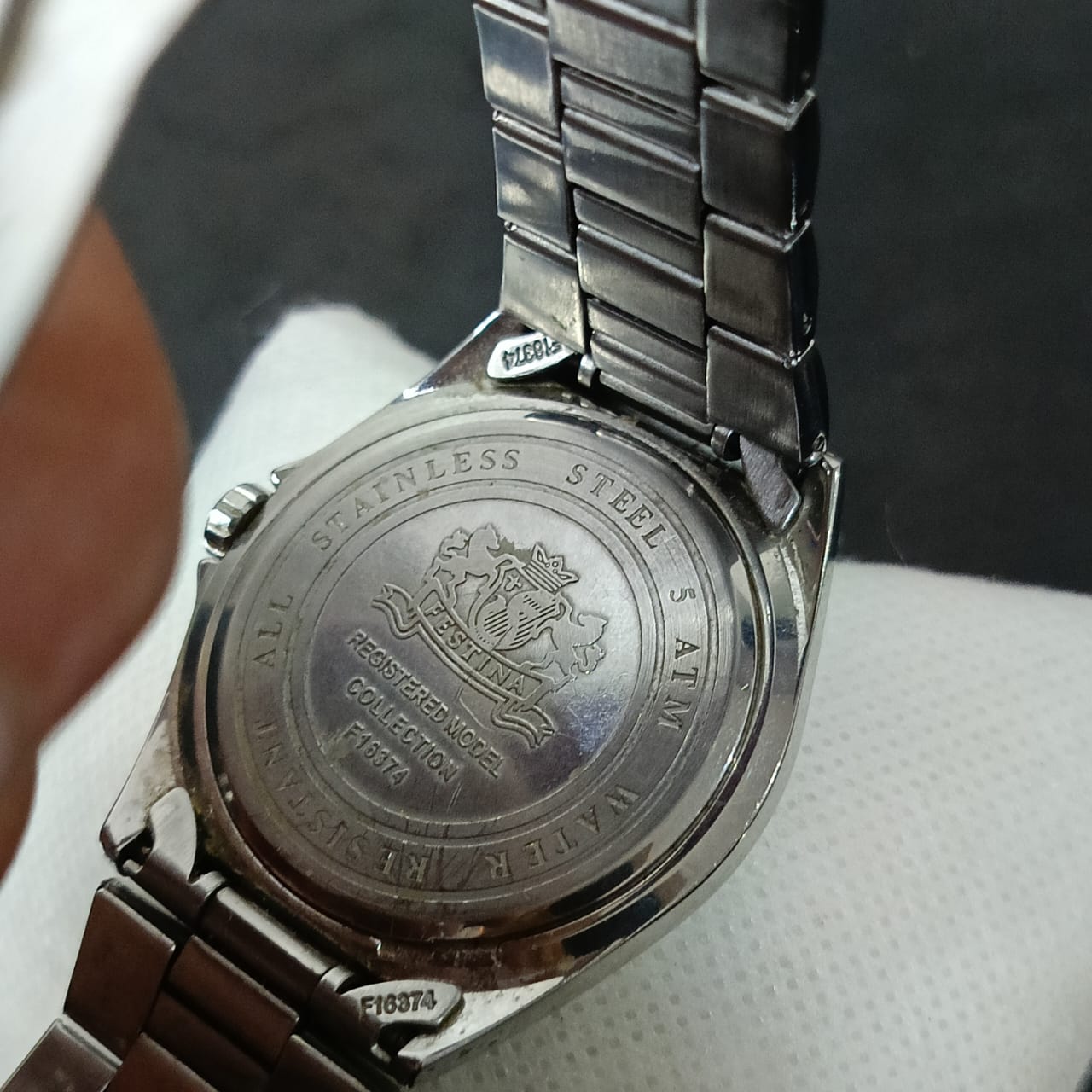 Montre Festina homme Quartz original