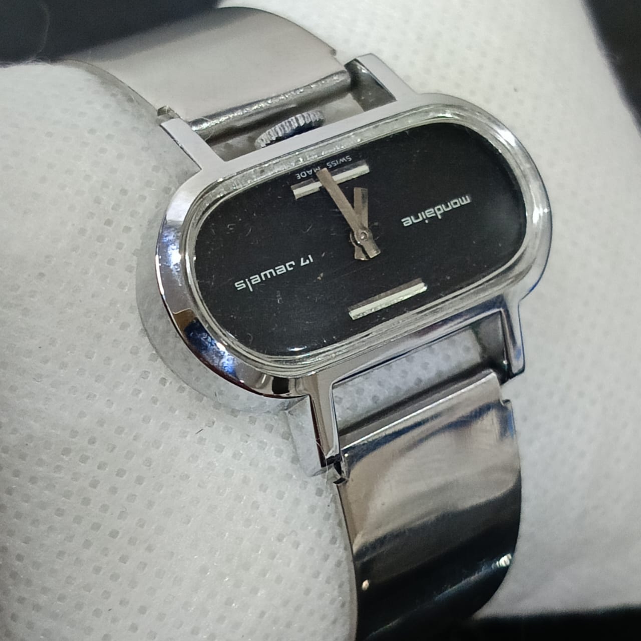 Montre mondaine suisse mécanique femme plaqué or blanc