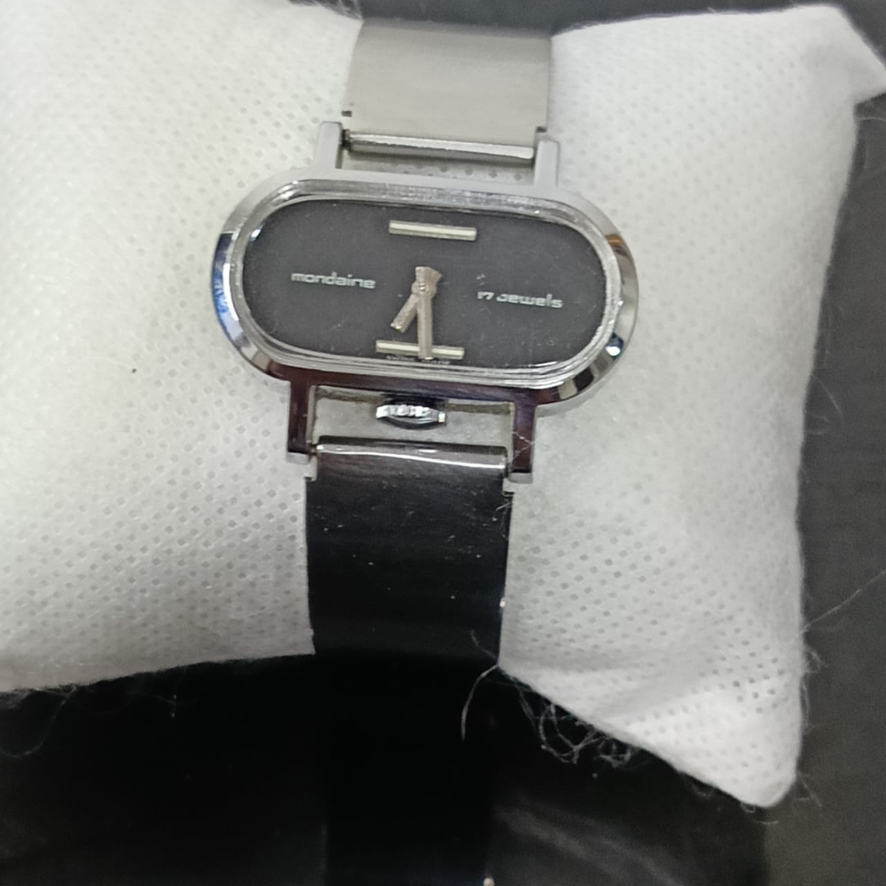 Montre mondaine suisse mécanique femme plaqué or blanc