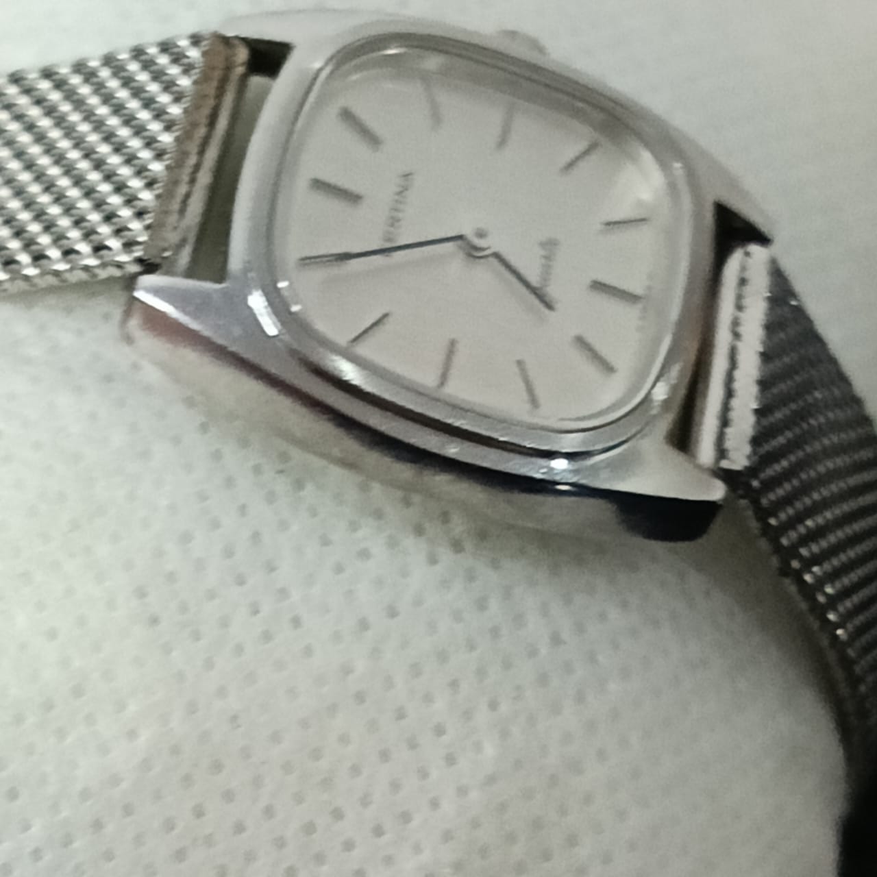 Montre new classic mécanique plaqué or vintage original