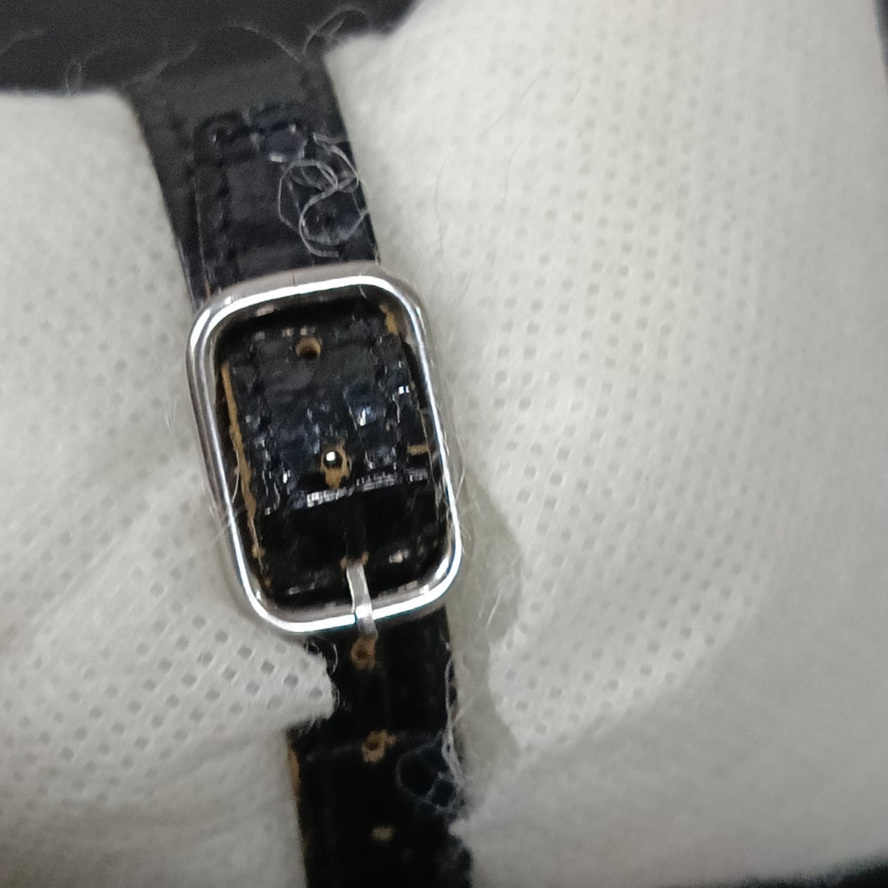 Montre Tissot quartz original femme plaqué or blanc