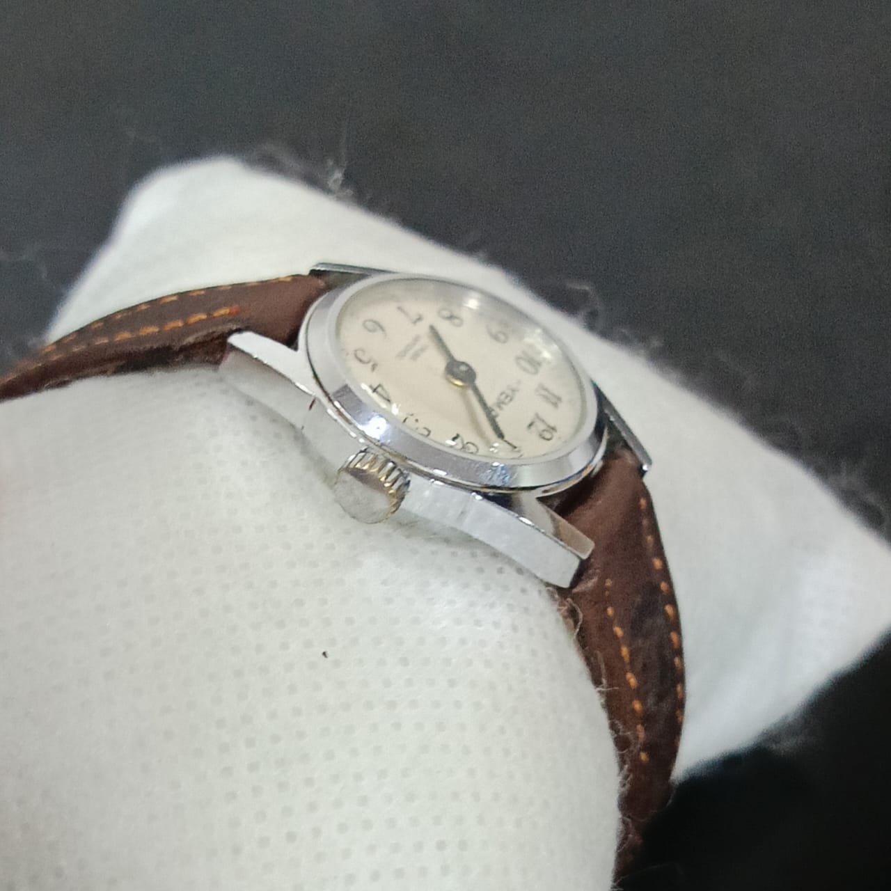 Montre yema mécanique femme original vintage