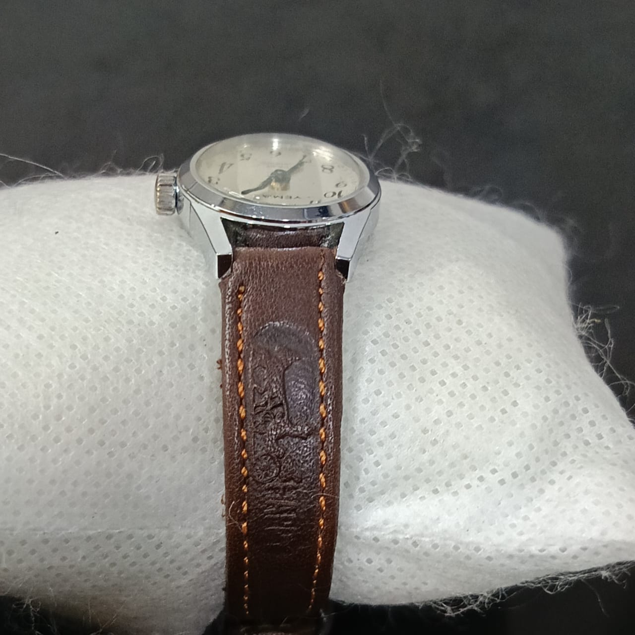 Montre yema mécanique femme original vintage