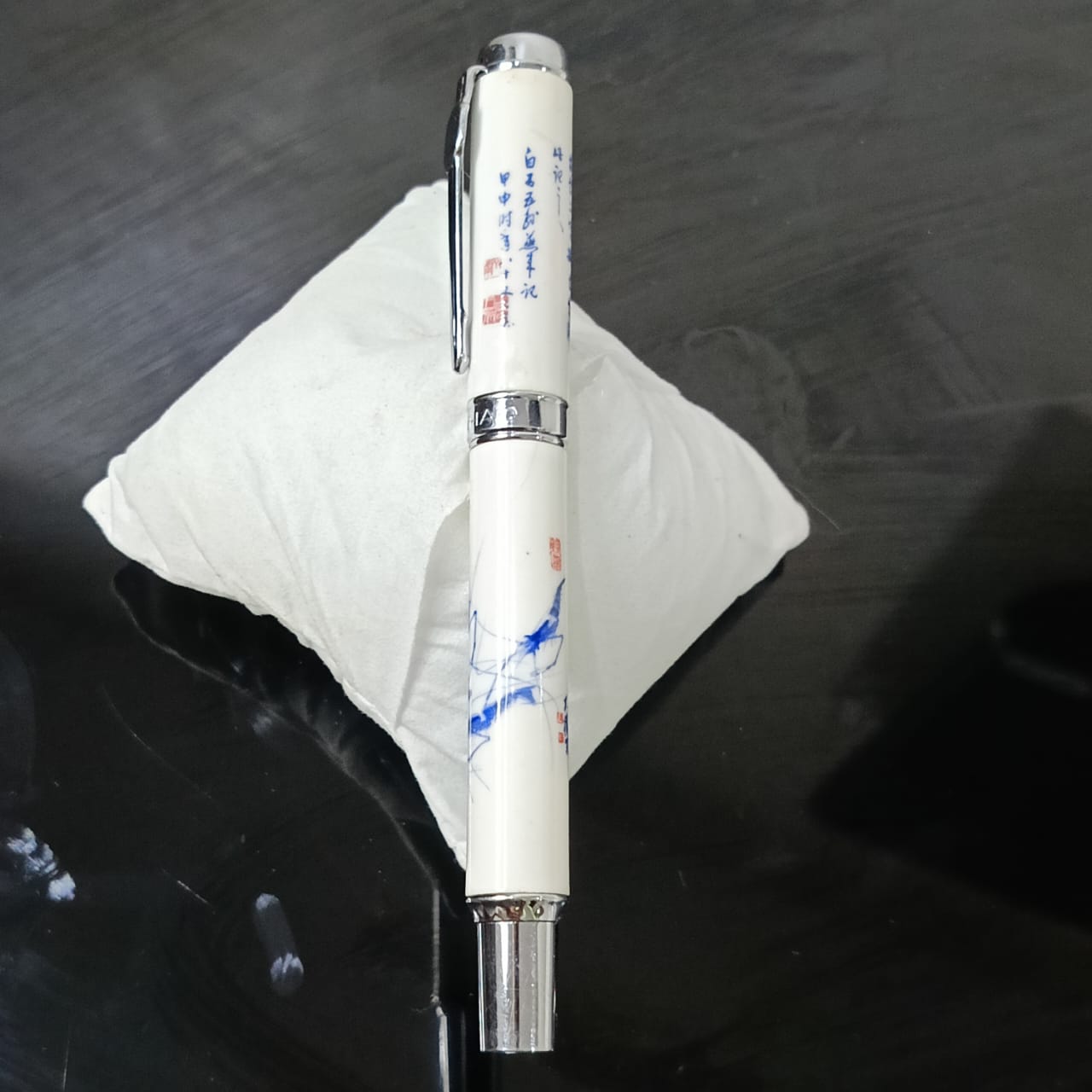 Stylo plume plaqué or 18k blanc original et faïence chinois