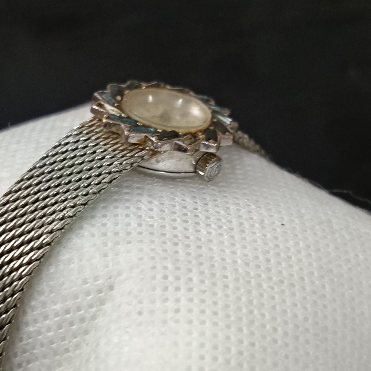 Montre Sandoz mécanique femme عاطلة