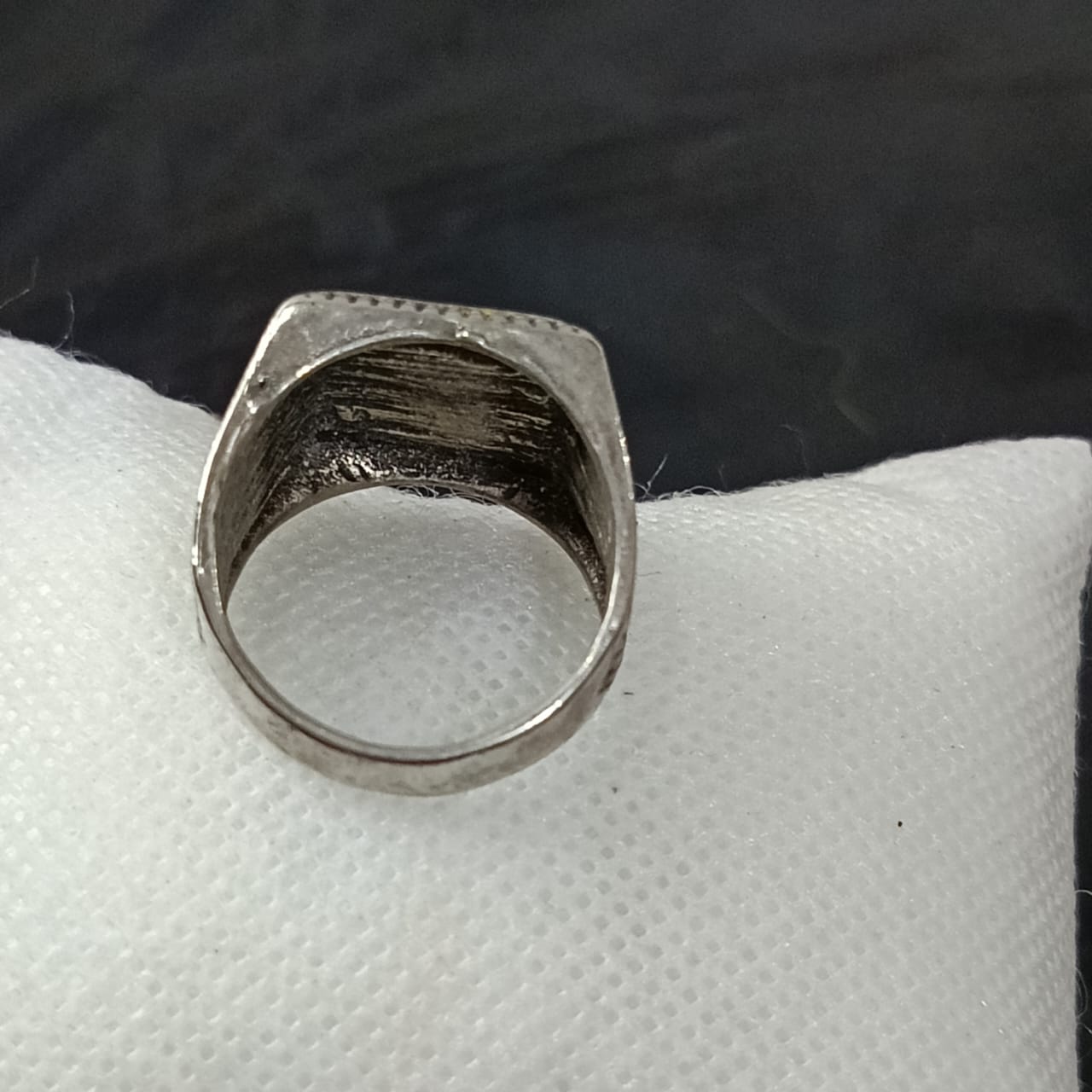 خاتم نحاس أبيض