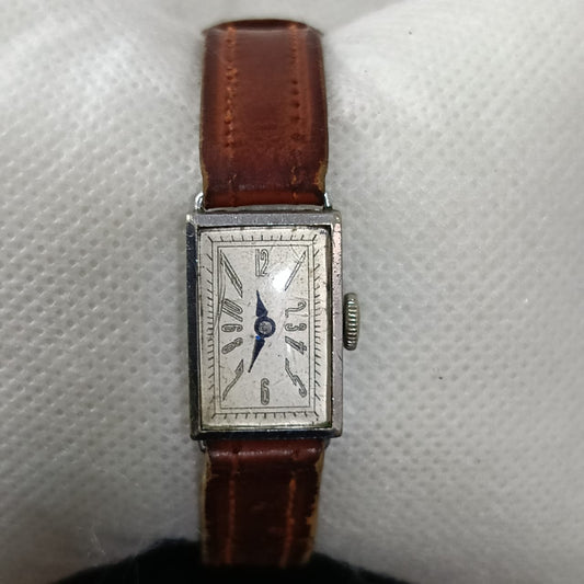 Montre mécanique femme vintage