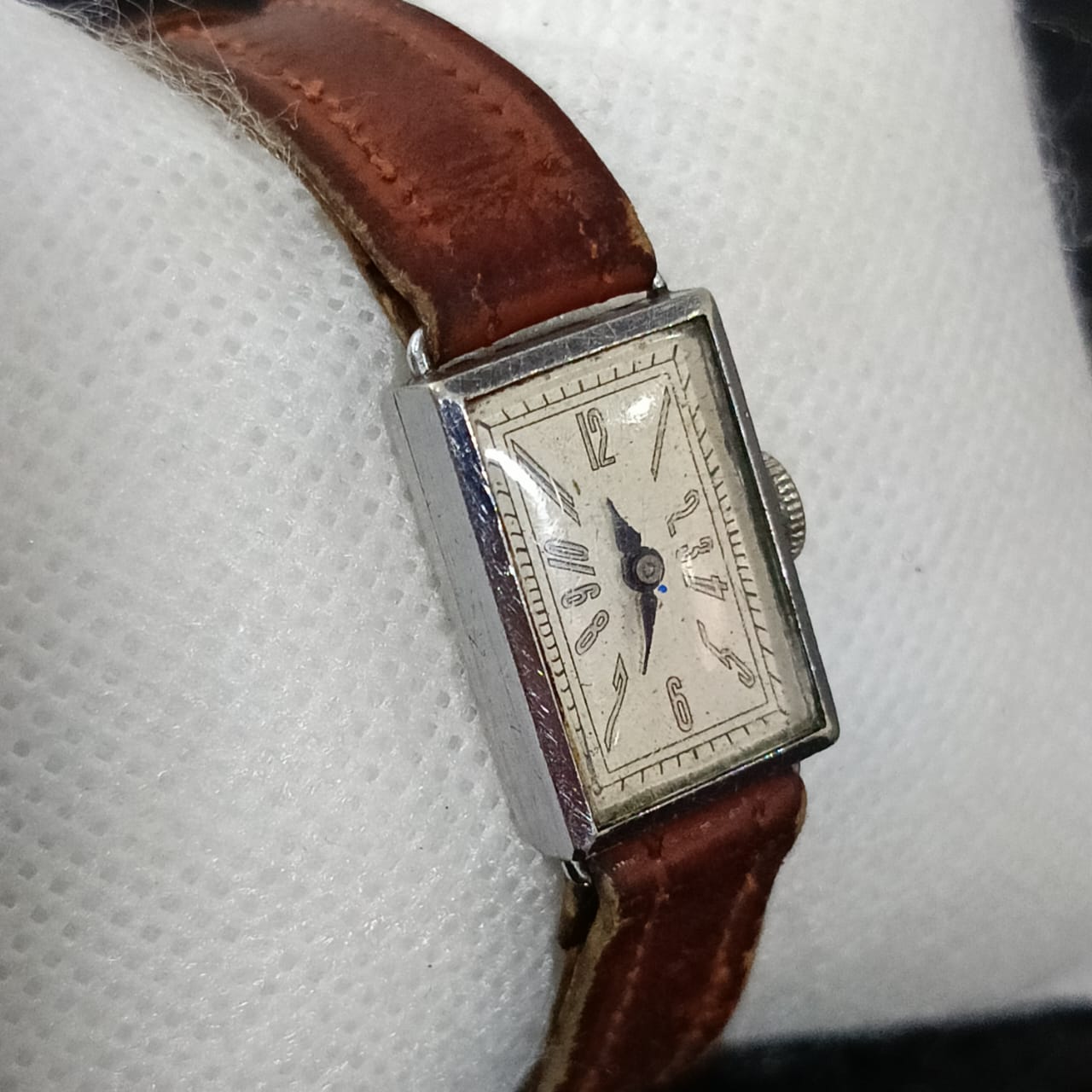 Montre mécanique femme vintage