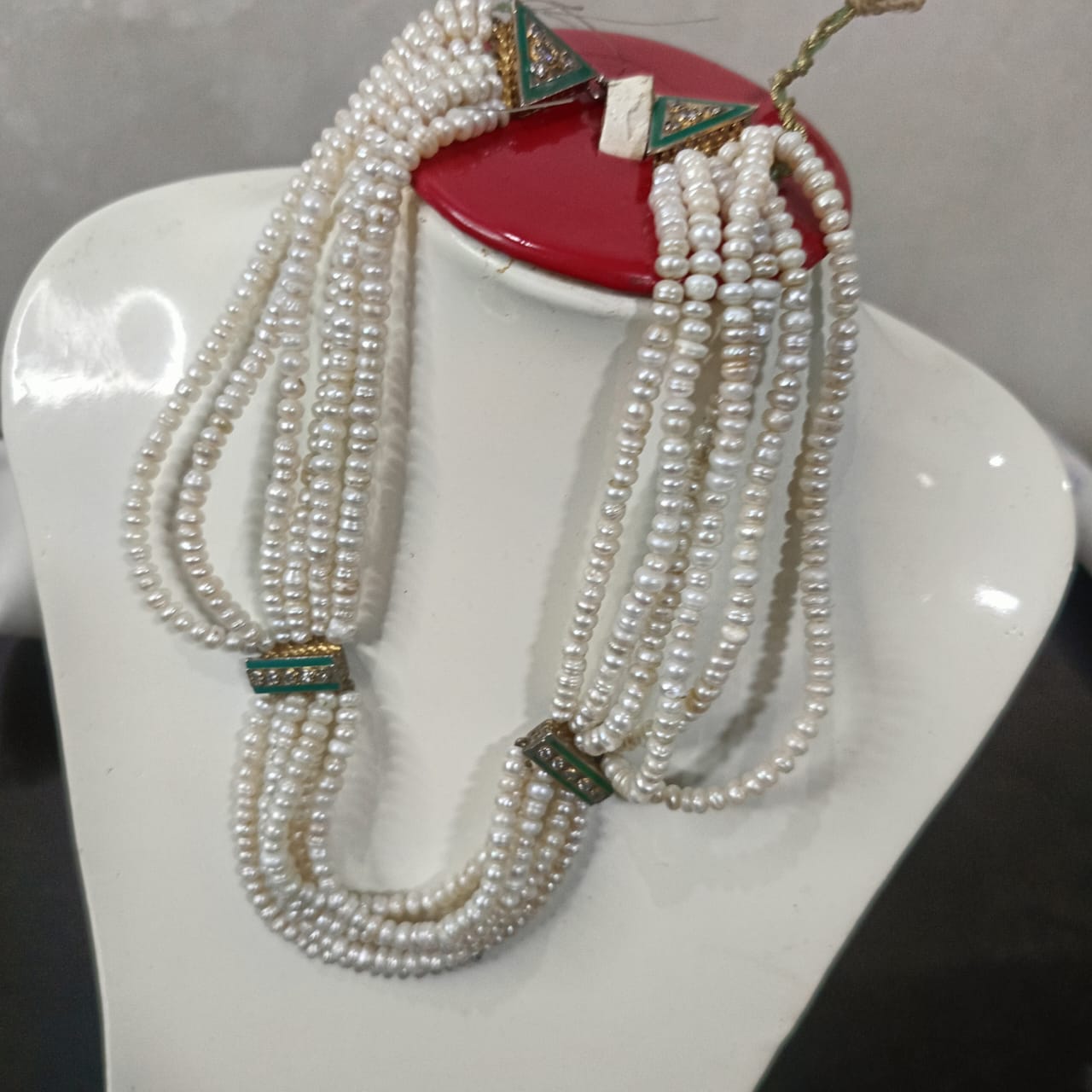 صدرية بالجوهر الحر