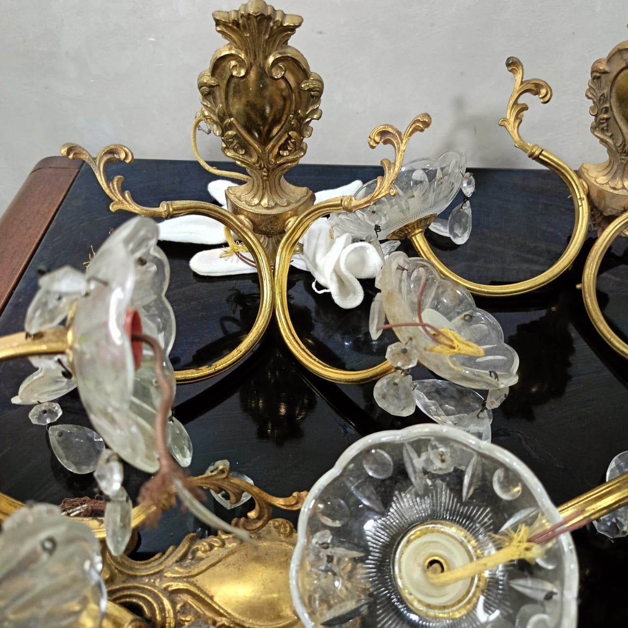 04 appliques bronze et cristal