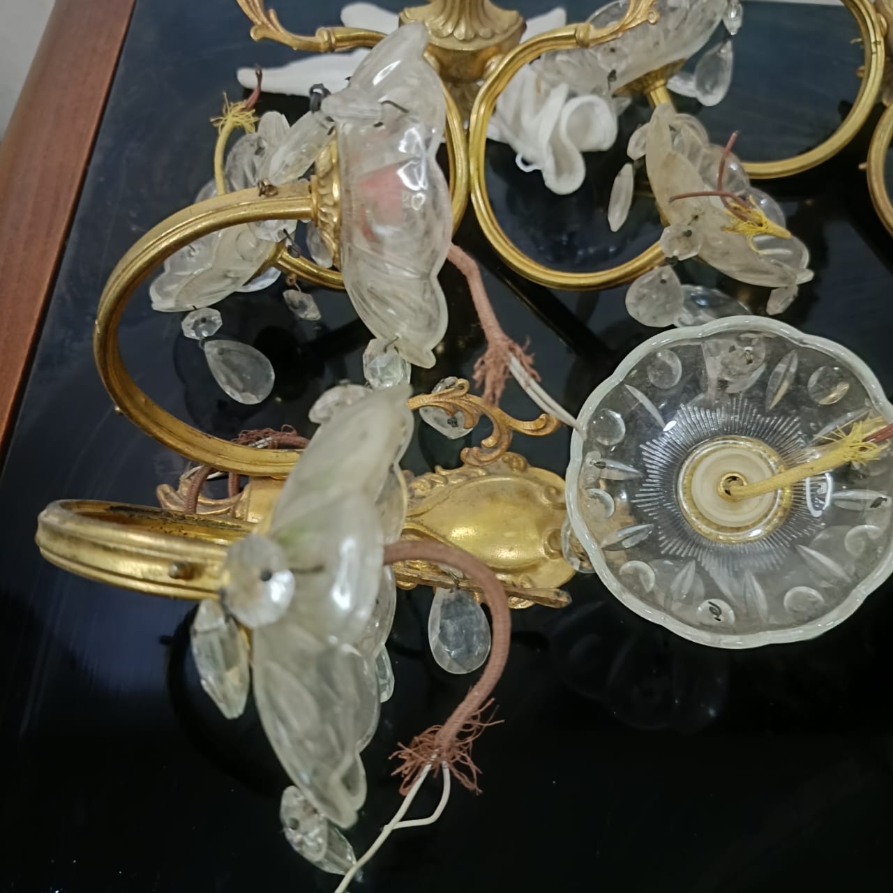 04 appliques bronze et cristal