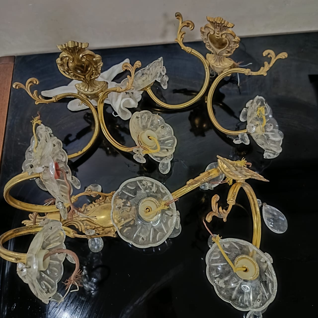 04 appliques bronze et cristal