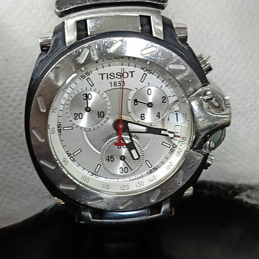 Montre Tissot chronographe Quartz original et saphir