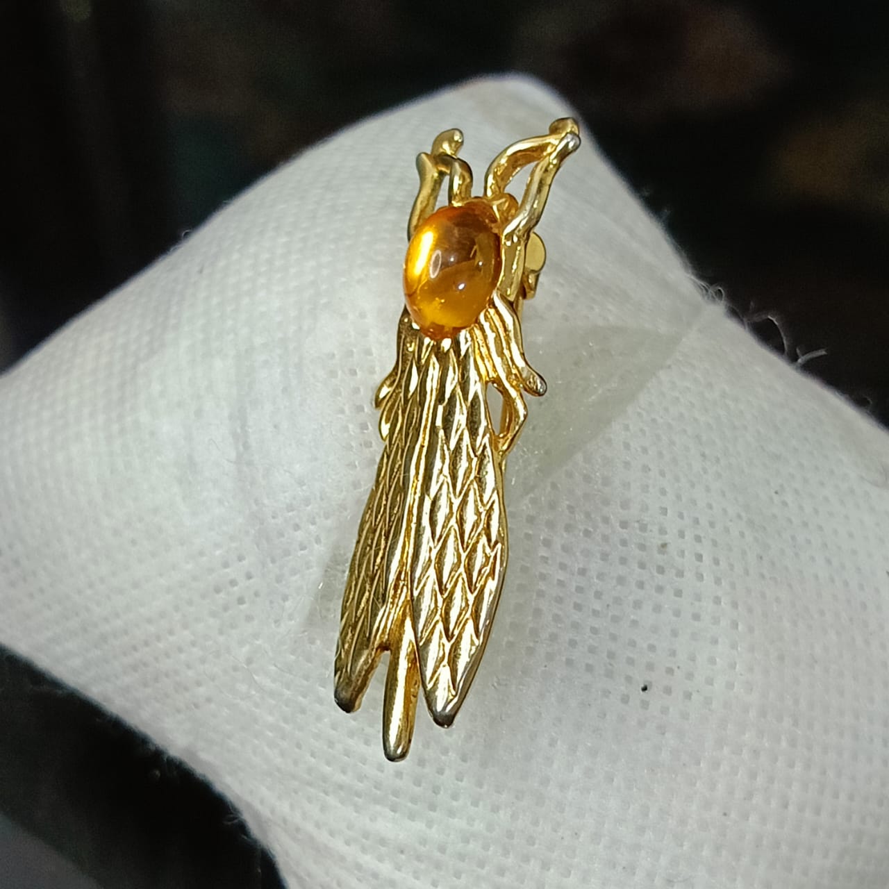 بروش بلاكي بحجر سترين