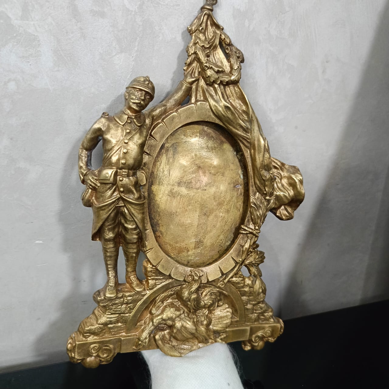 Cadre style Napoléon 3 en bronze vintage original