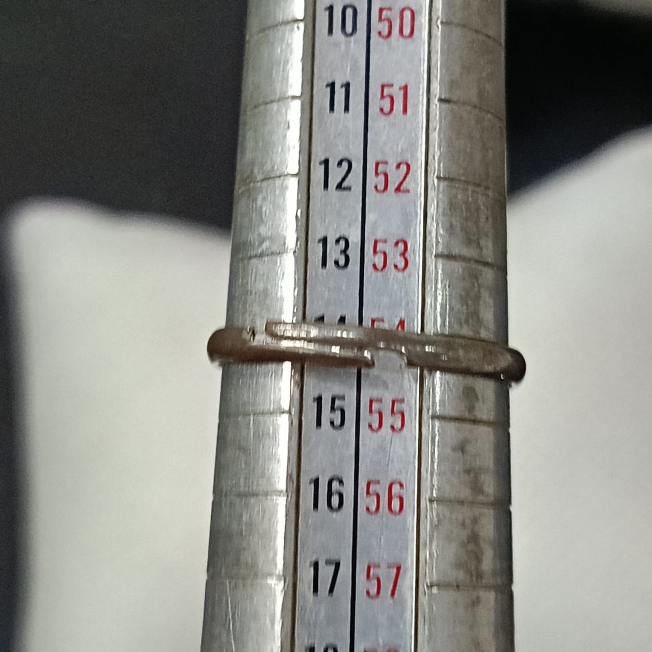 خاتم بلاكي أبيض