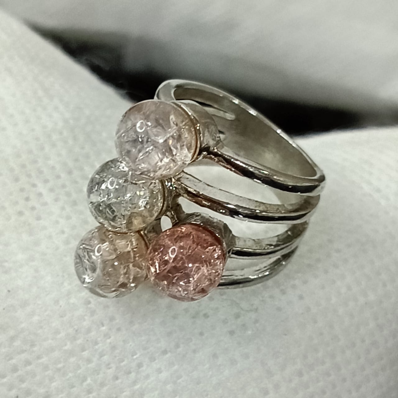 خاتم بلاكي أبيض