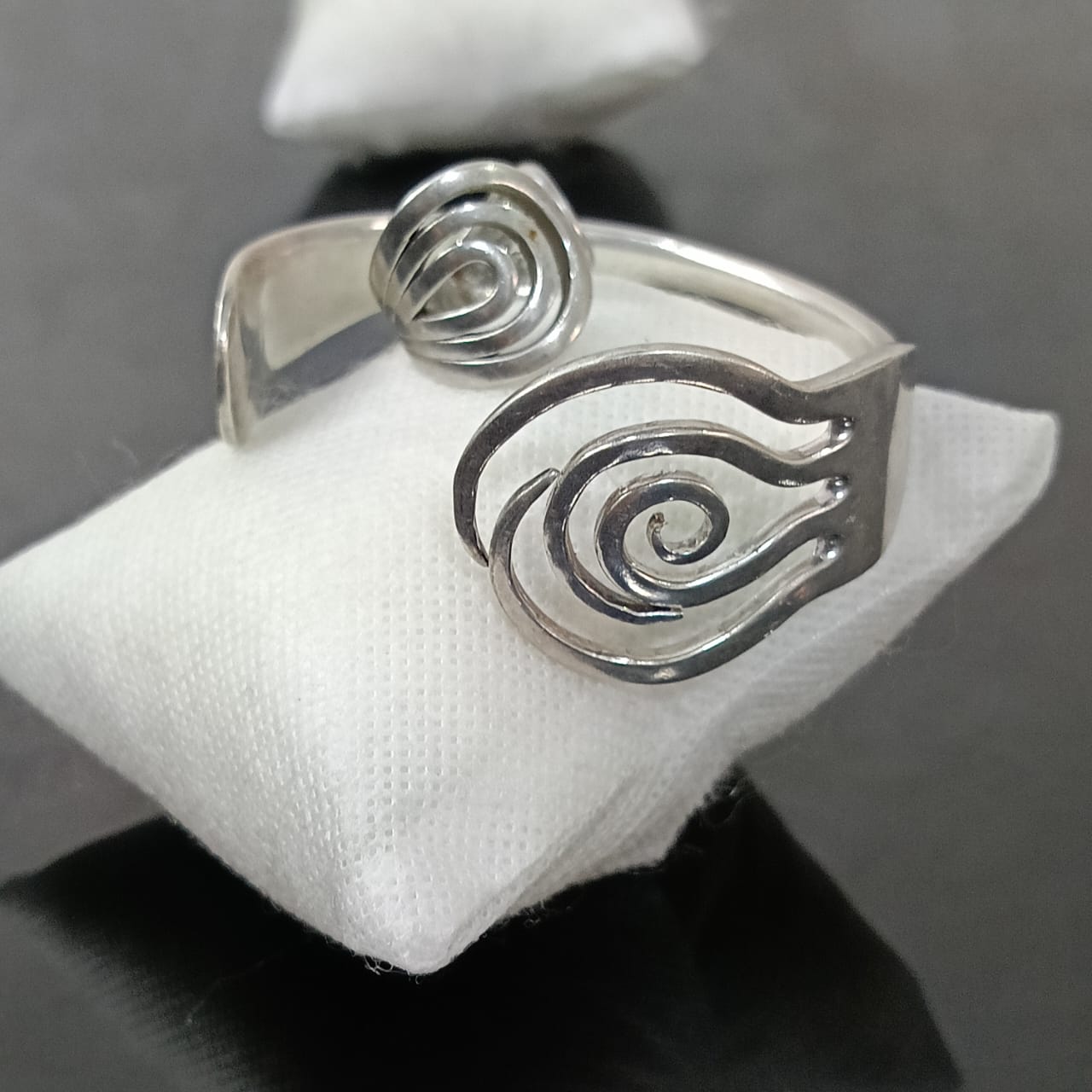 سوار وخاتمه فضة تحفة