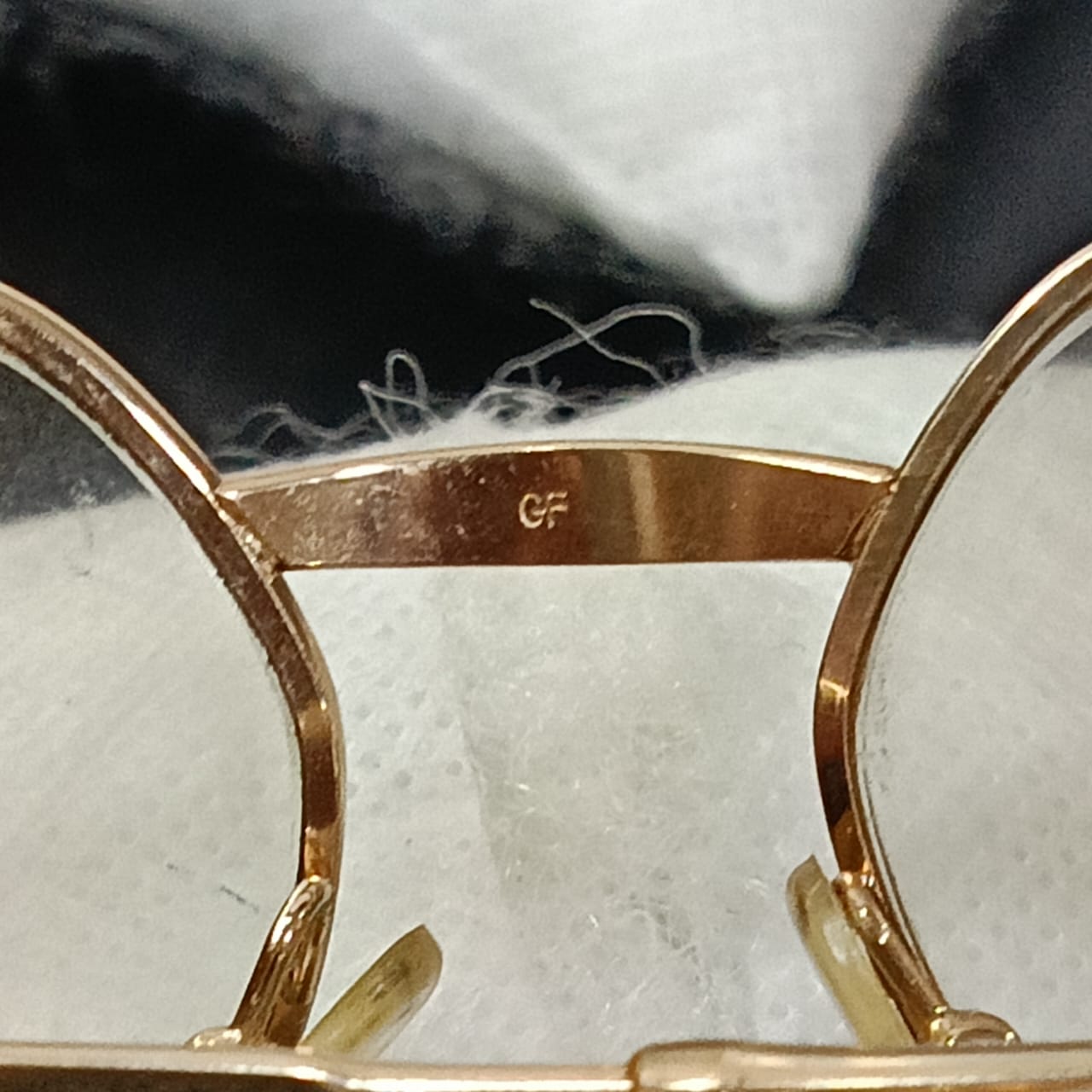 Cadre du lunette flexyl plaqué or 18k