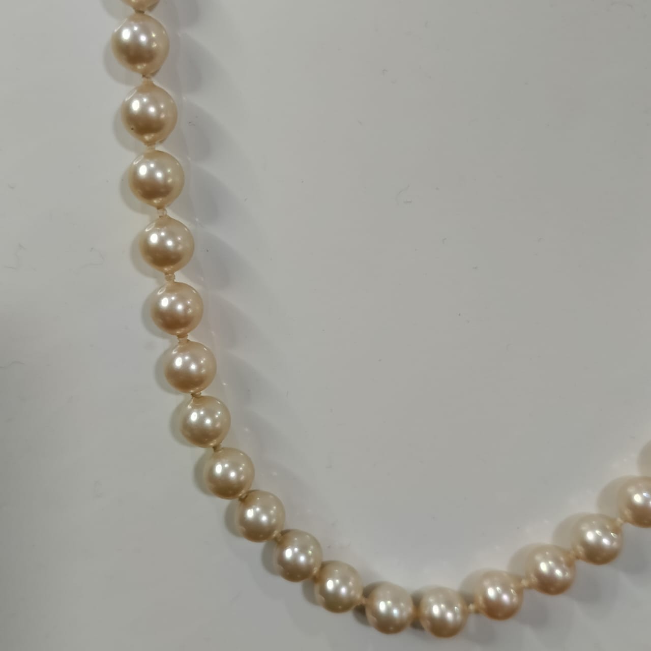 عقد تحفة فرنسي لرلؤ وقفل فضة تغليف ذهب