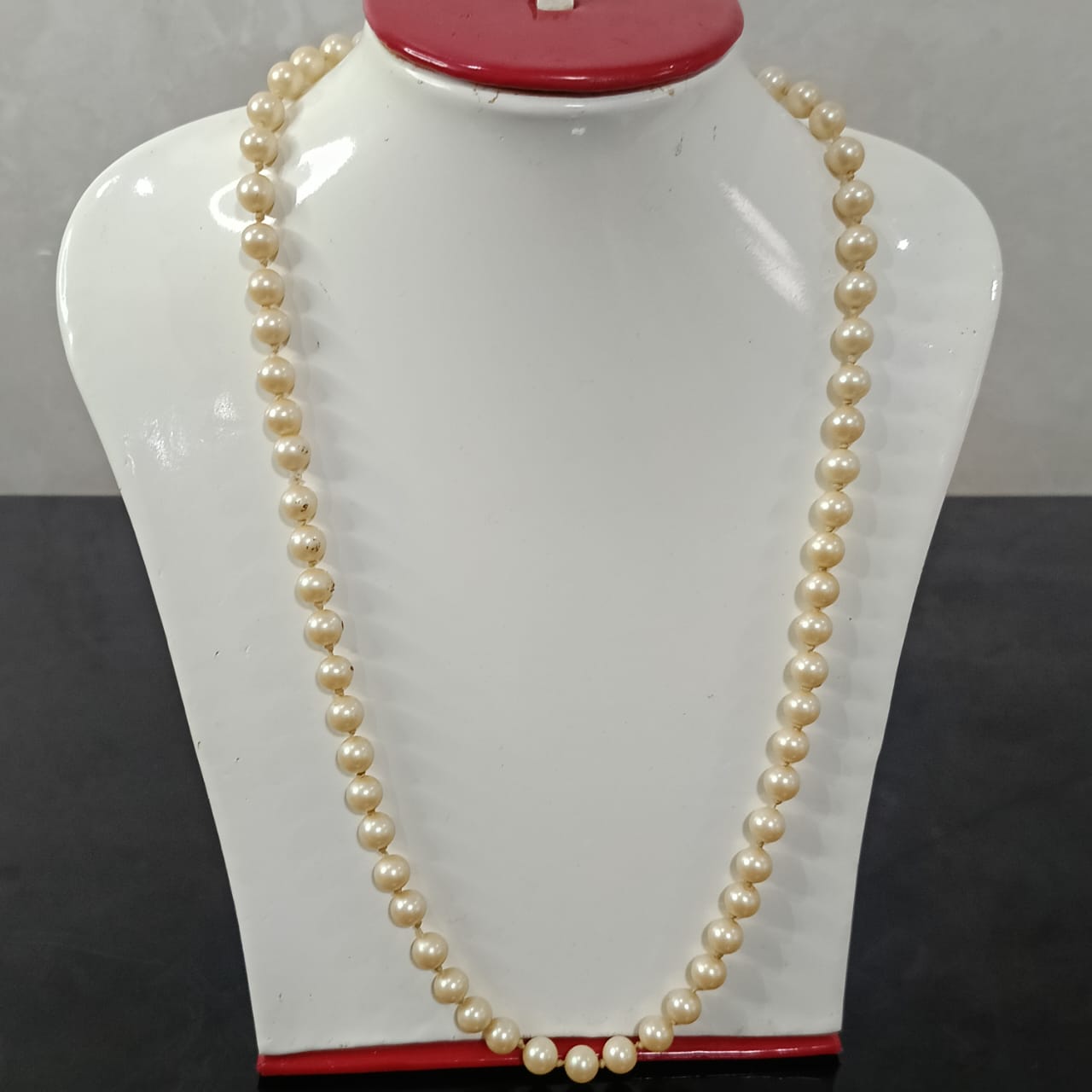 عقد تحفة لؤلؤ قفل فضة