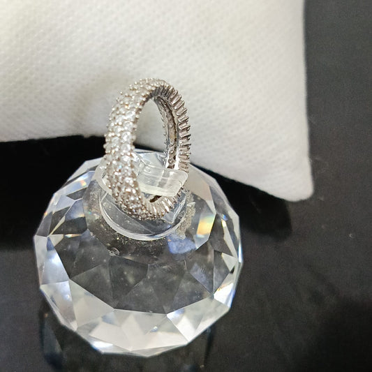 خاتم فضة نسائي مرصع بالأحجار