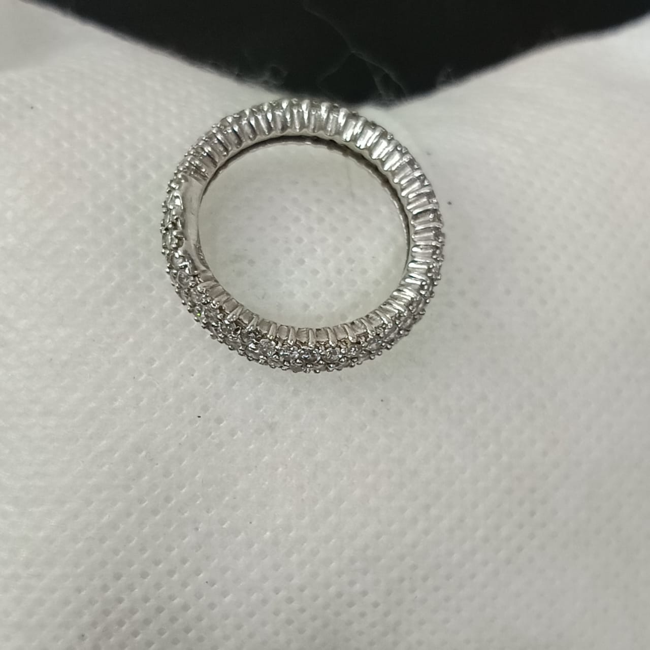 خاتم فضة نسائي مرصع بالأحجار