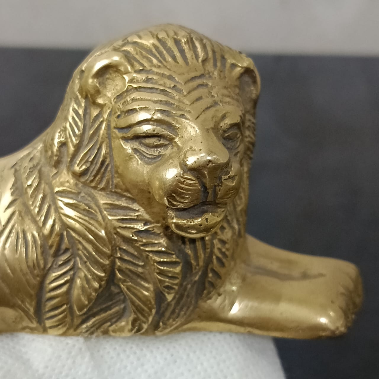 تحفة من برونز أصلية