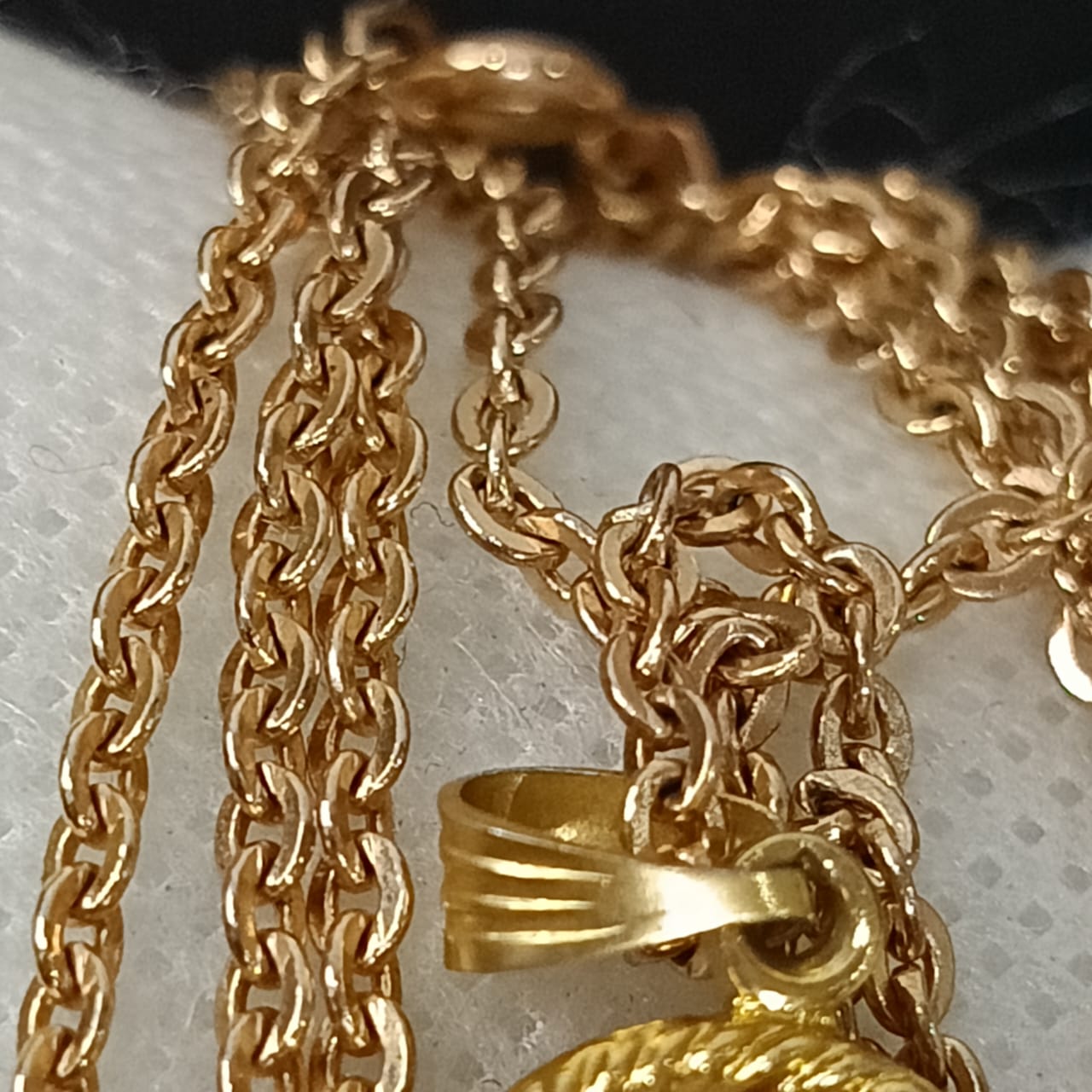 سلسلة بلاكي حر أمريكية تحفة