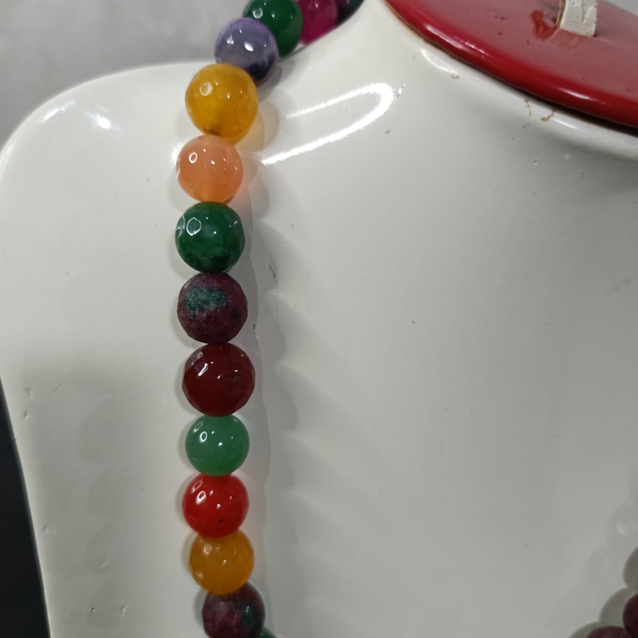 عقد تحفة بحجر  تورمالين ملون طبيعي