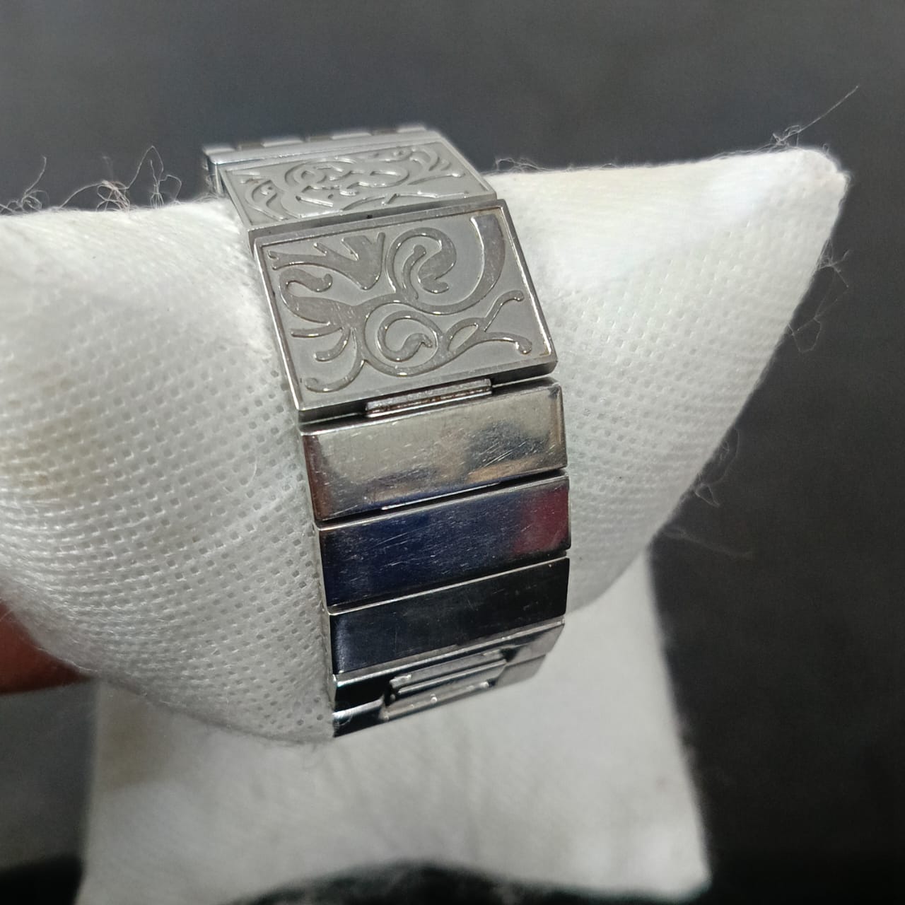 Montre swatch femme original