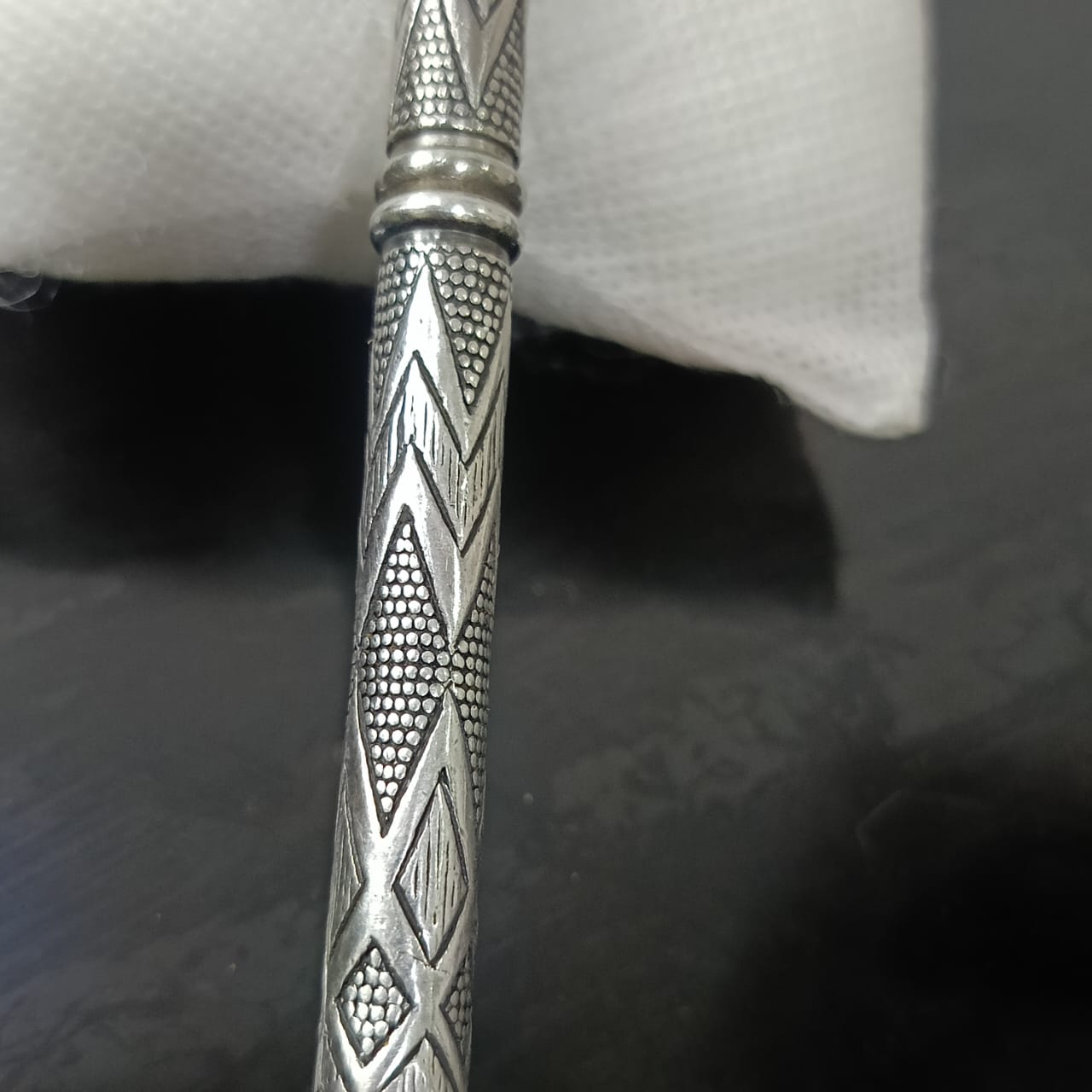 Stylo argenté antique